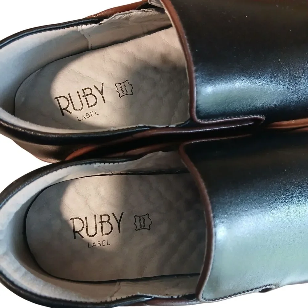 Ruby Label Size 6 Boys EU 38 Black Leather Brown Trim Loafer Slip-On Shoes Dress